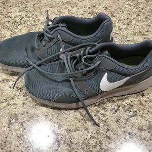Nike Grey/White Mens Shoe 10.5
